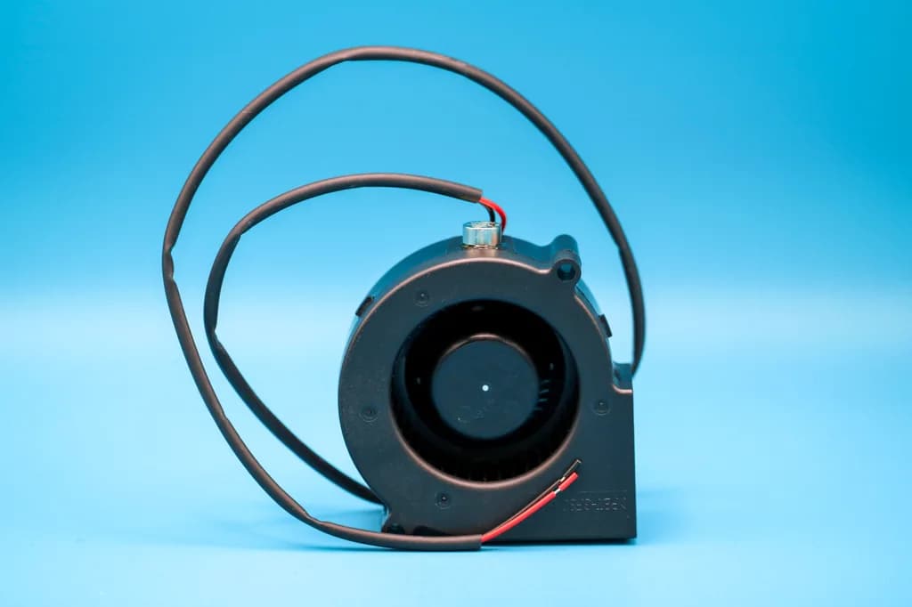 Fan cooling for TCEA, bottom, with cable (60 cm) and magnet