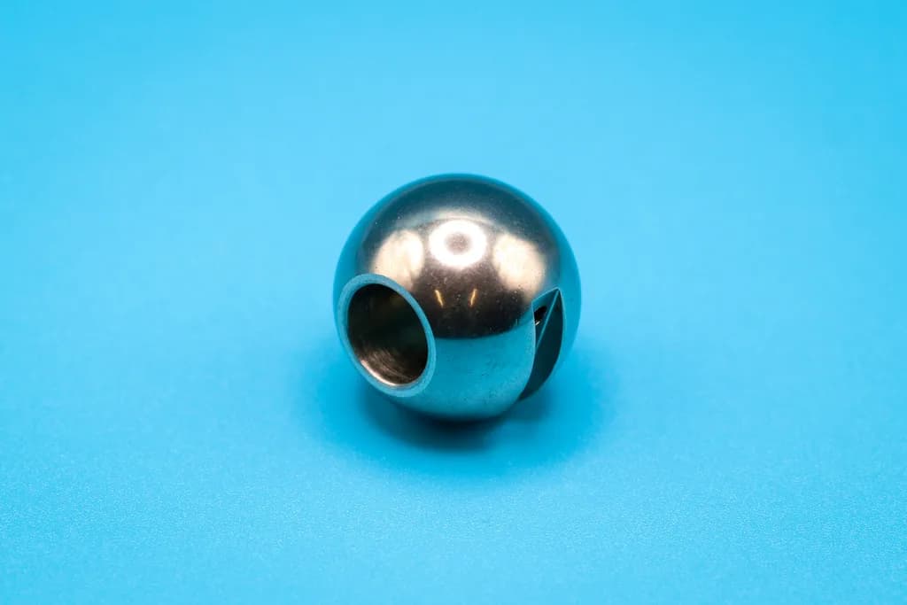 Ball 24 mm with blind bore hole 10 mm