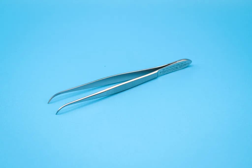 Feine Präparierpinzette, gebogen, 115 mm